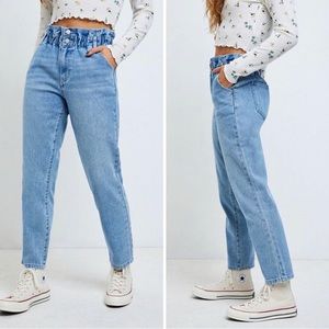 Pacsun Medium Wash Straight Cut Mom Jeans Women’s Size 28 /Size 6/ S